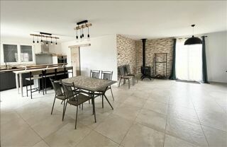  Maison  vendre 4 pices 104 m