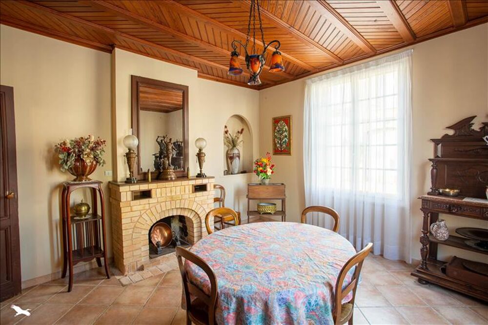 Vente Maison Maison de bourg de 8 pices principales Beguey