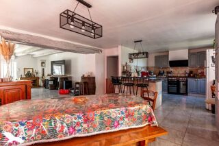  Maison  vendre 8 pices 285 m