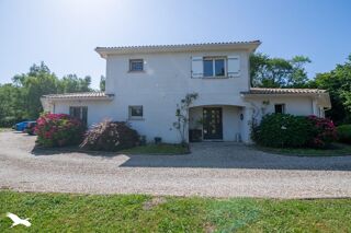  Maison  vendre 7 pices 172 m