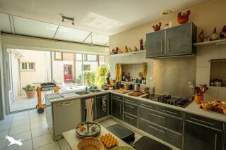  Maison  vendre 10 pices 370 m