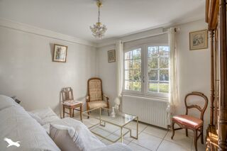  Maison  vendre 8 pices 207 m