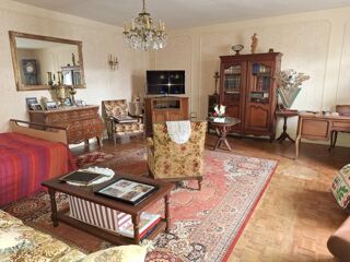  Maison  vendre 7 pices 264 m