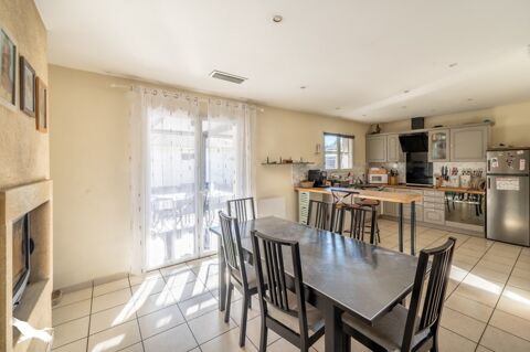   Traditionnelle de 4 pi�ces principales Maison - 4 pi�ce(s) - 91 m�