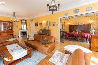  Maison  vendre 7 pices 208 m