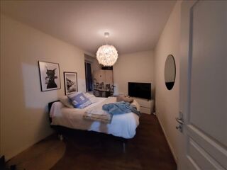  Immeuble  vendre 678 m