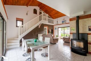  Maison  vendre 5 pices 147 m