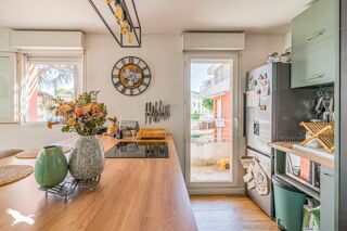  Appartement  vendre 2 pices 45 m