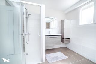  Maison  vendre 10 pices 220 m