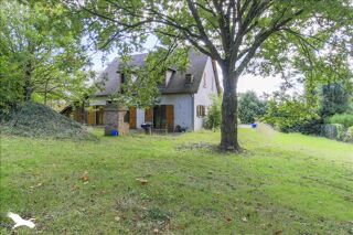  Maison  vendre 8 pices 160 m