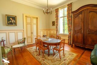  Maison  vendre 6 pices 240 m