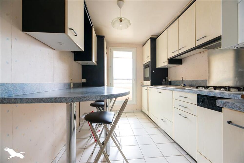 Appartement a vendre  - 6 pièce(s) - 103 m2 - Surfyn