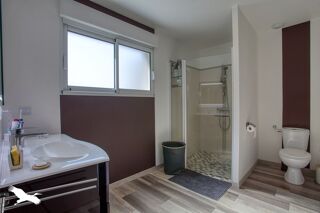  Maison  vendre 5 pices 206 m