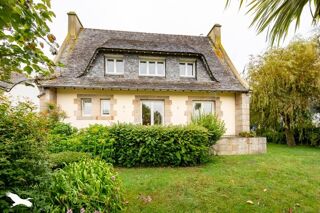  Maison  vendre 9 pices 213 m