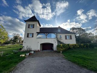  Maison  vendre 4 pices 162 m
