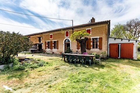  Ferme (tte) de 4 pices principales Maison - 4 pice(s) - 130 m