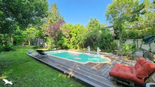  Maison  vendre 7 pices 241 m