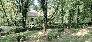  Maison  vendre 8 pices 180 m