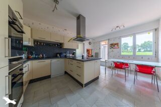  Maison  vendre 6 pices 190 m