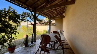  Maison  vendre 9 pices 328 m