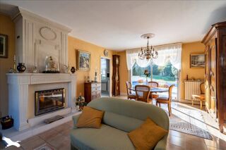  Maison  vendre 7 pices 228 m