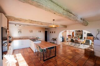  Maison � vendre 5 pi�ces 202 m�