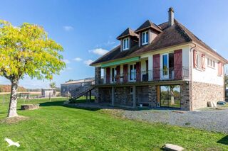  Maison  vendre 8 pices 243 m