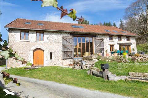   Maison en pierre de 6 pi�ces principales Maison - 6 pi�ce(s) - 210 m�