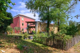  Maison  vendre 5 pices 217 m