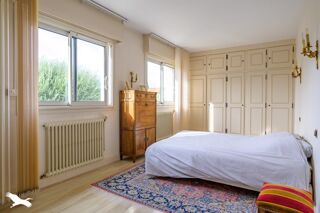  Maison  vendre 9 pices 210 m