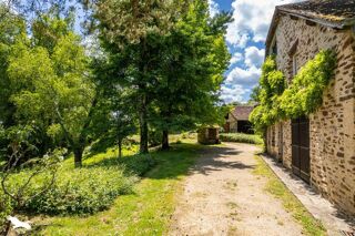  Maison  vendre 15 + pices 445 m