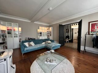  Maison  vendre 14 pices 367 m