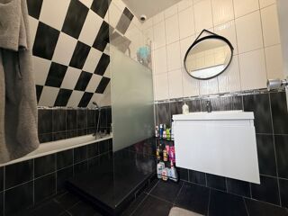  Maison  vendre 6 pices 163 m