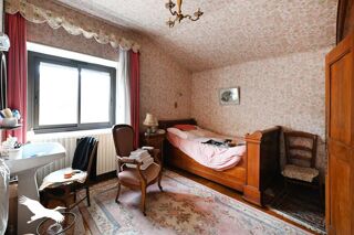  Maison  vendre 10 pices 260 m