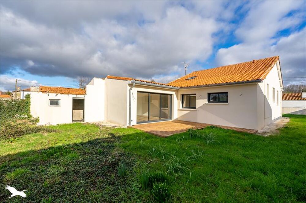 Vente Maison Traditionnelle de 5 pices principales Royan