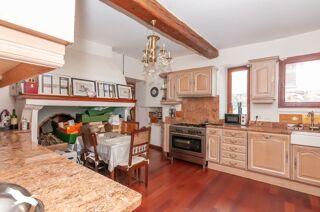  Maison  vendre 11 pices 230 m