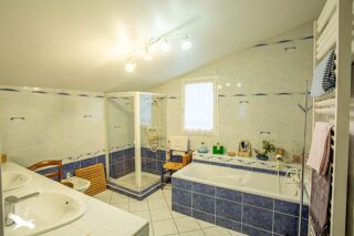  Maison � vendre 6 pi�ces 184 m�