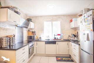  Maison  vendre 6 pices 130 m