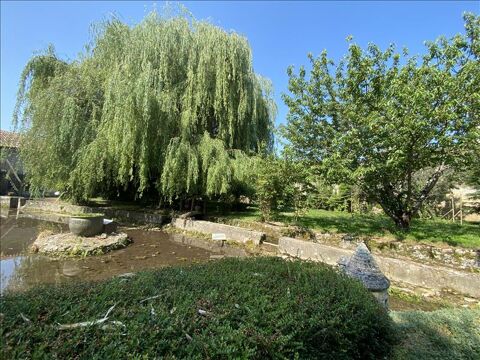   Maison en pierre de 10 pices principales Maison - 10 pice(s) - 201 m