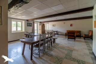  Maison � vendre 15 + pi�ces 505 m�