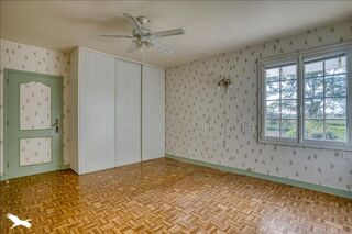  Maison  vendre 8 pices 292 m