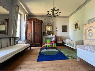  Maison  vendre 11 pices 260 m