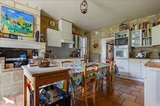  Maison  vendre 9 pices 270 m