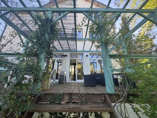  Maison  vendre 7 pices 230 m