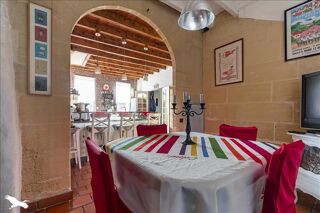  Maison  vendre 9 pices 250 m