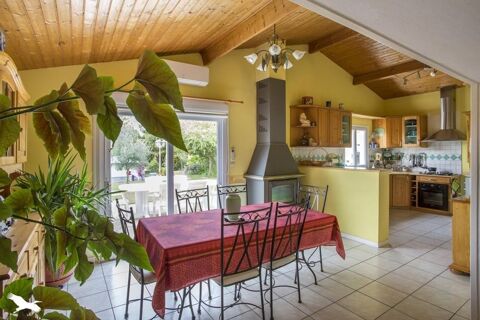   Villa de 5 pices principales Maison - 5 pice(s) - 110 m