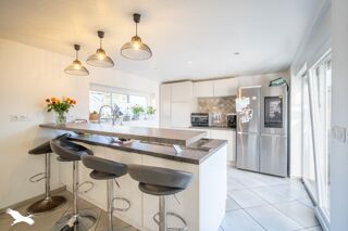  Maison  vendre 6 pices 151 m