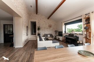  Maison  vendre 5 pices 220 m