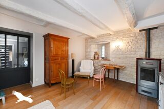  Maison  vendre 8 pices 220 m