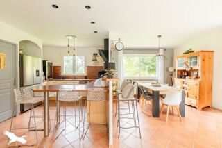  Maison  vendre 5 pices 142 m